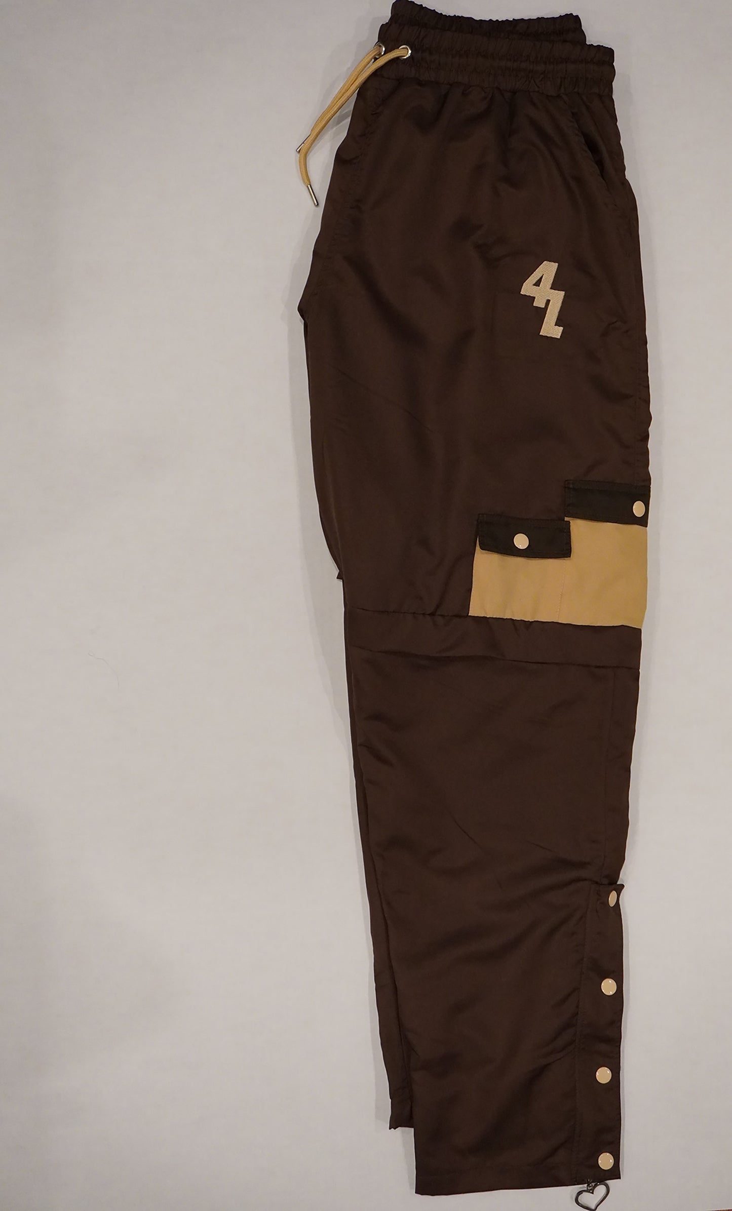 4L "Convertible Cargos"
