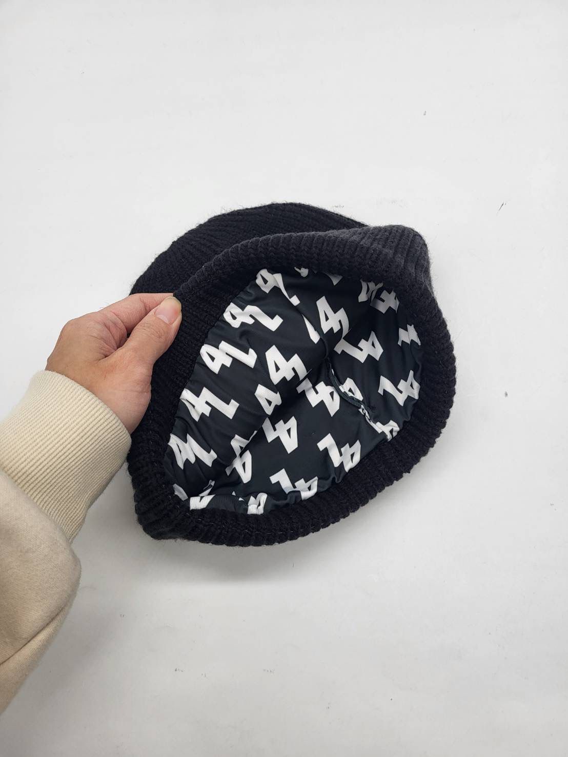 4L "Luxury" Beanies